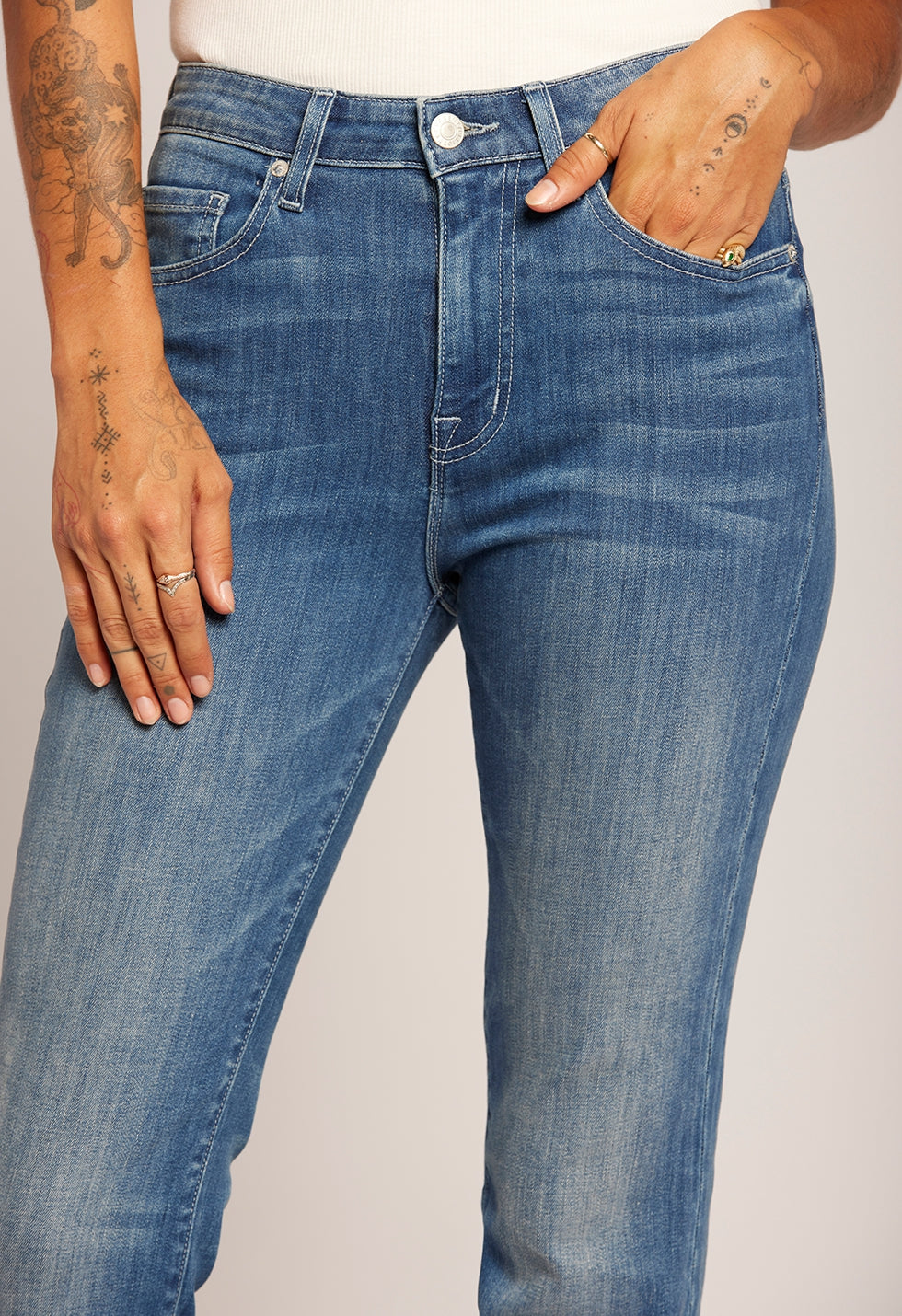 The Promenade Mid Rise Bootcut Jean Medium Blue | Bay